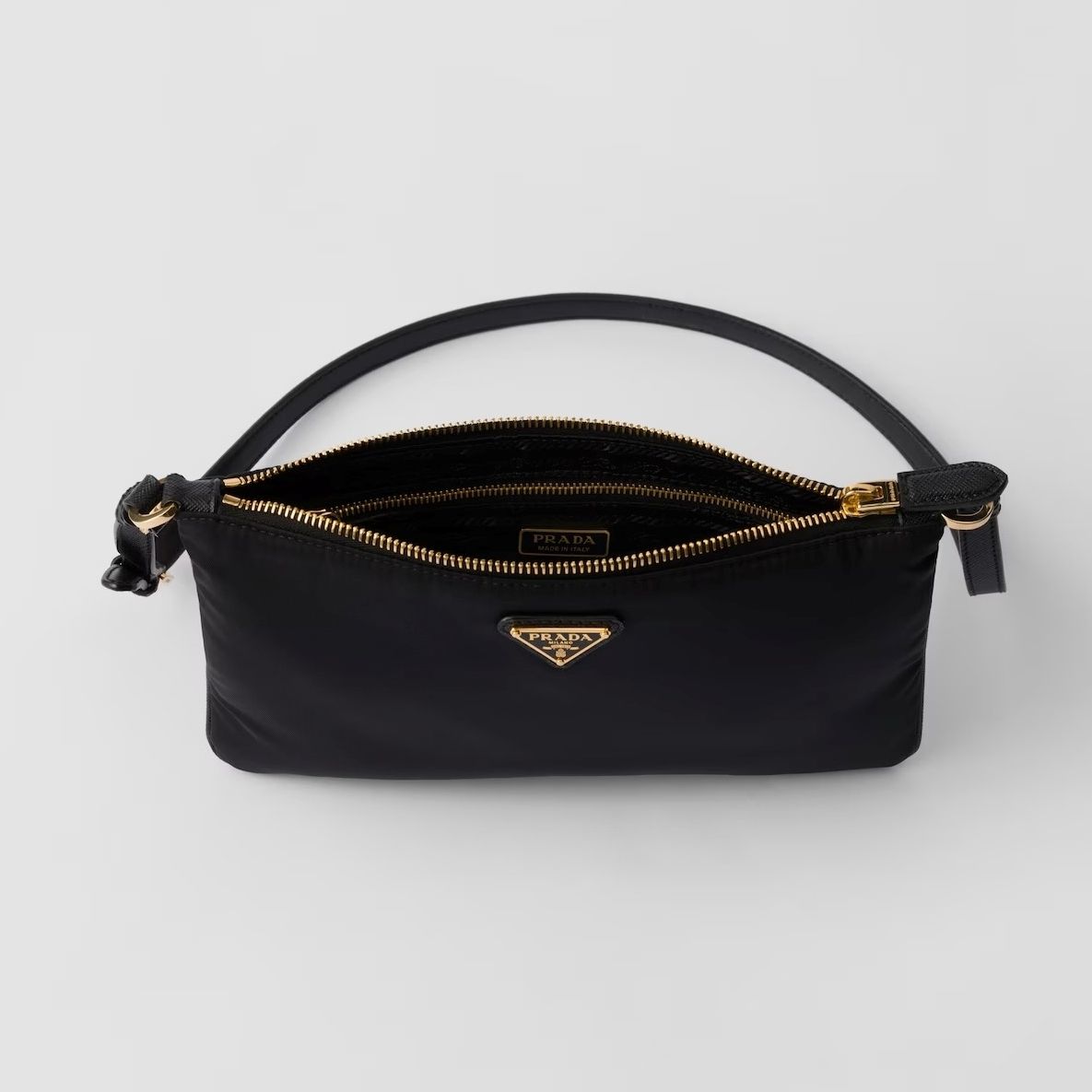 PRADA】プラダ Re-Nylon ポーチ (PRADA/ショルダーバッグ・ポシェット