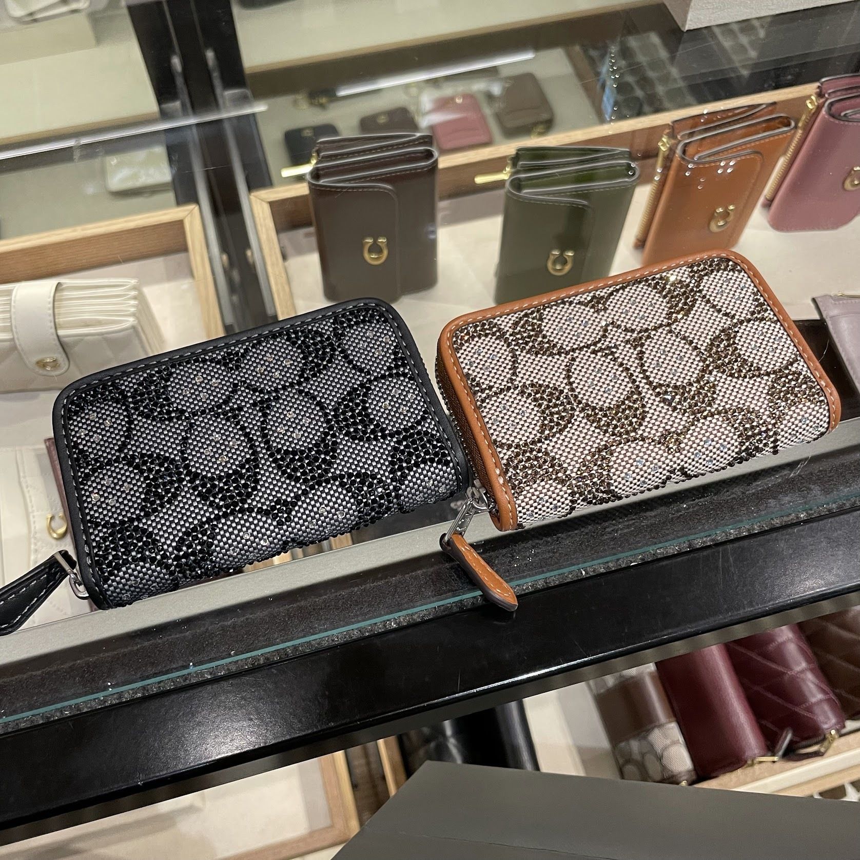 クリスタル付き♪ COACH◇エッセンシャル カード ケース CX244 (Coach