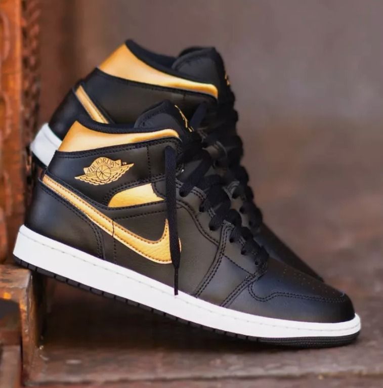 NIKE エアジョーダン Jordan AJ 1 メタリックゴールド/ブラック (Nike