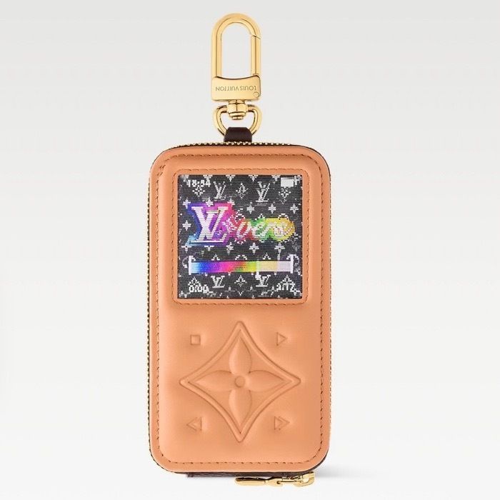 平野紫耀着用【LOUIS VUITTON】バッグチャーム LV ミュージック (Louis