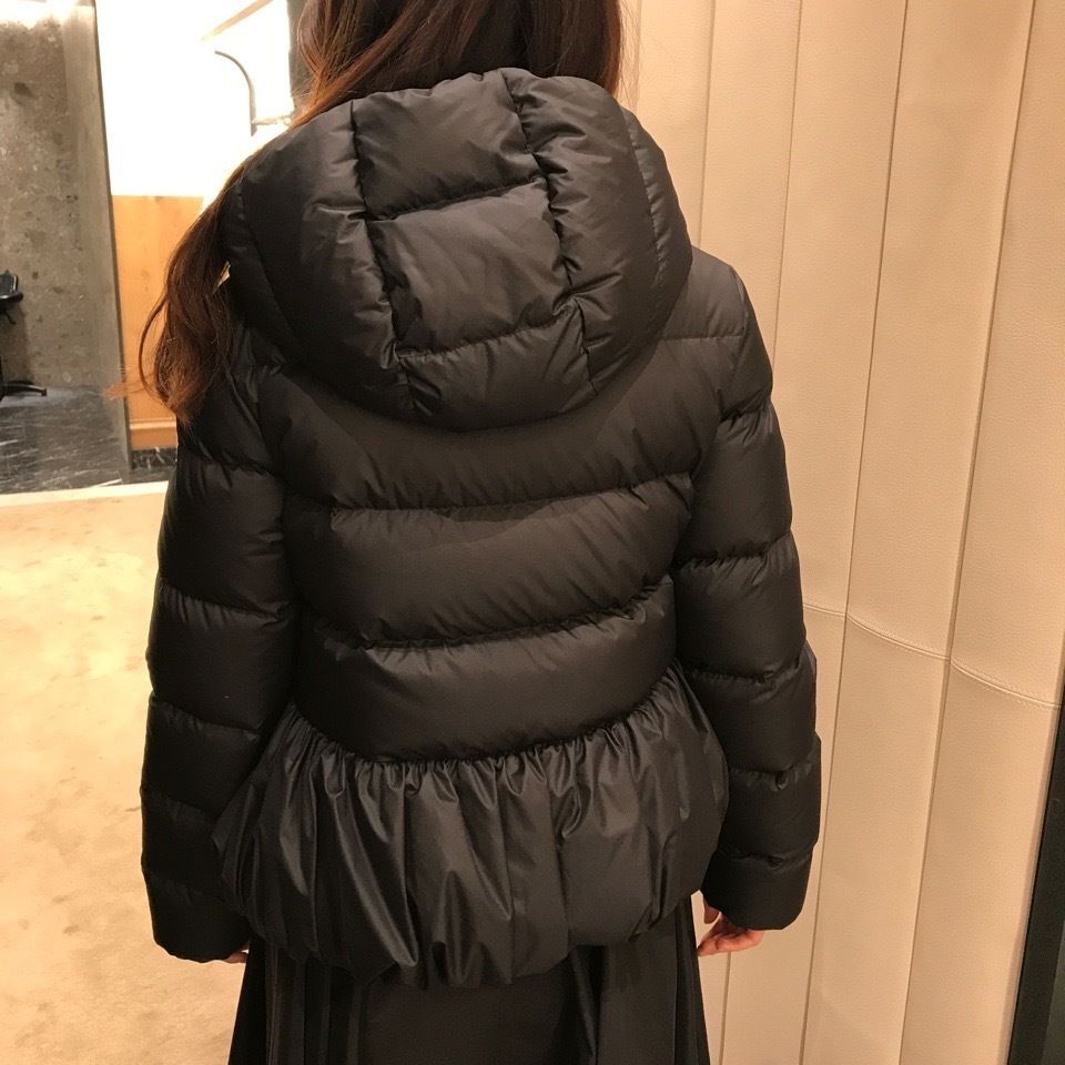 大人もOK!【MONCLER】Elizaveta フリル裾ダウン☆12A, 14A (MONCLER