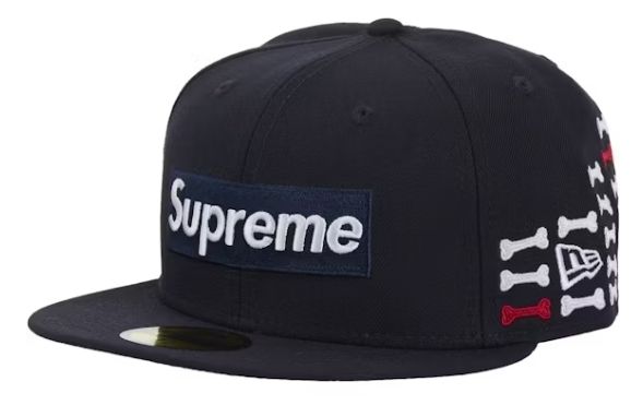 ☆25AW WEEK4☆Supreme Bones Box Logo New Era (Supreme/キャップ