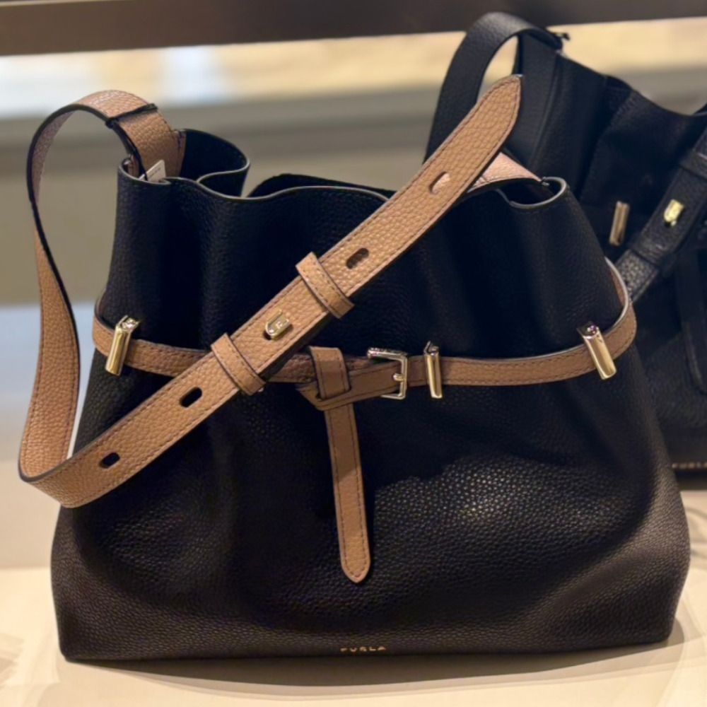 バイカラー・即日発送 ☆FURLA☆ ショルダー バッグ (FURLA/ショルダー