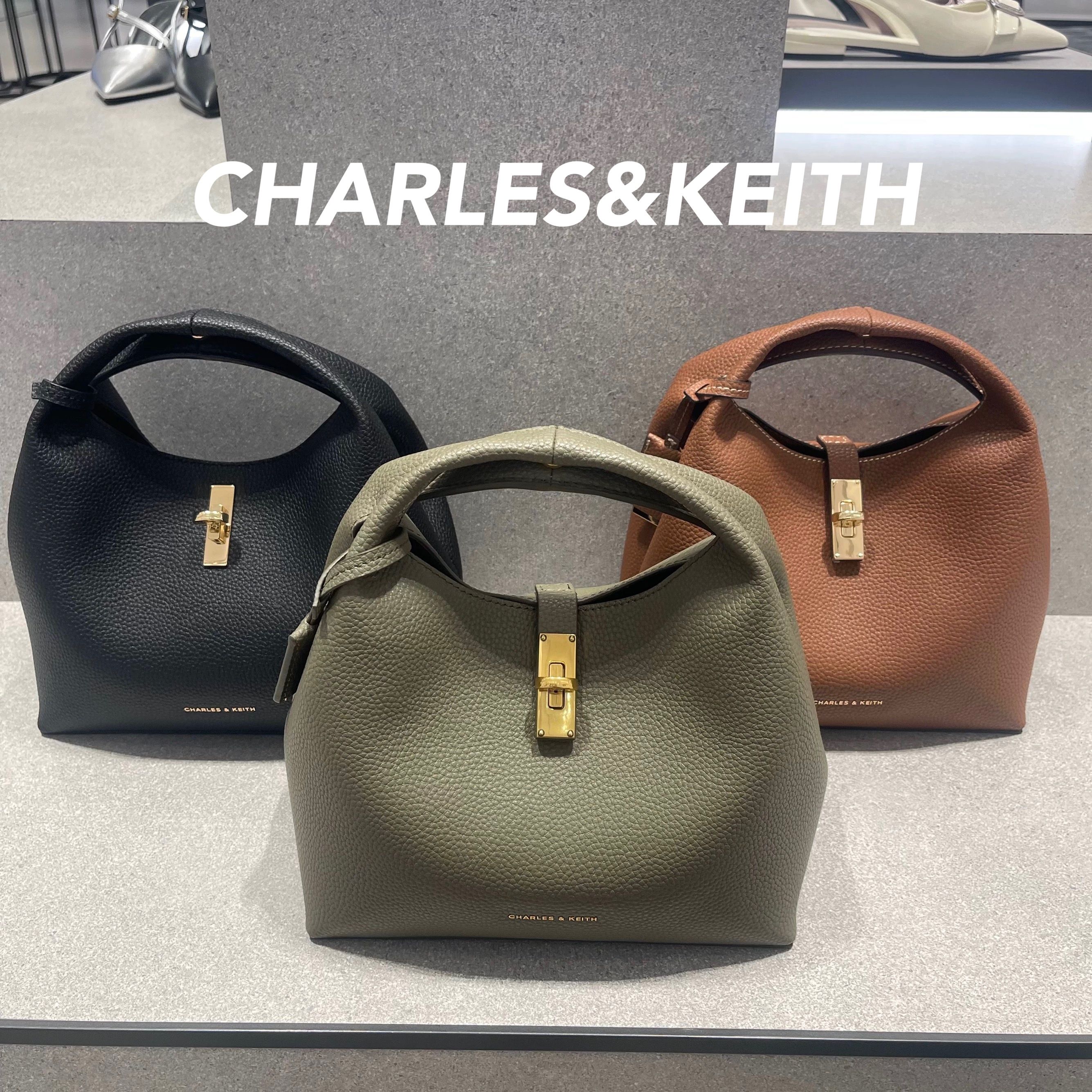 ○CHARLES & KEITH Chance チャンス バケットバッグ/送料込
