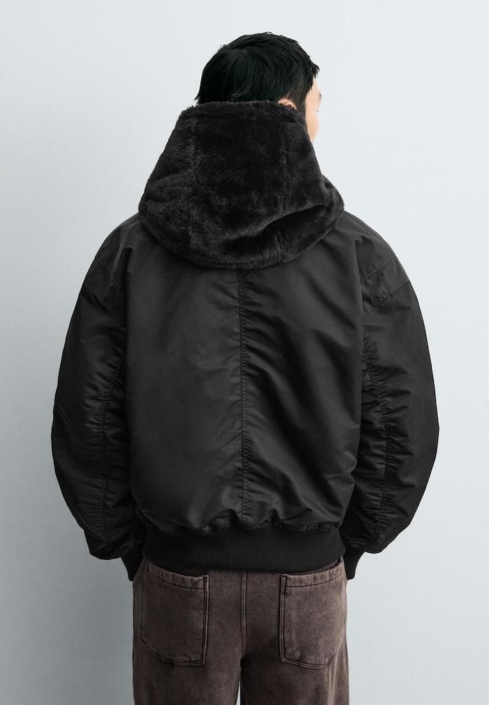 ☆ZARA☆リバーシブル♪フェイクファー*ボンバージャケット (ZARA