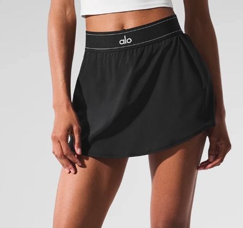 Alo Yoga テニス スコート ショートパンツ ミニスカート (ALO Yoga