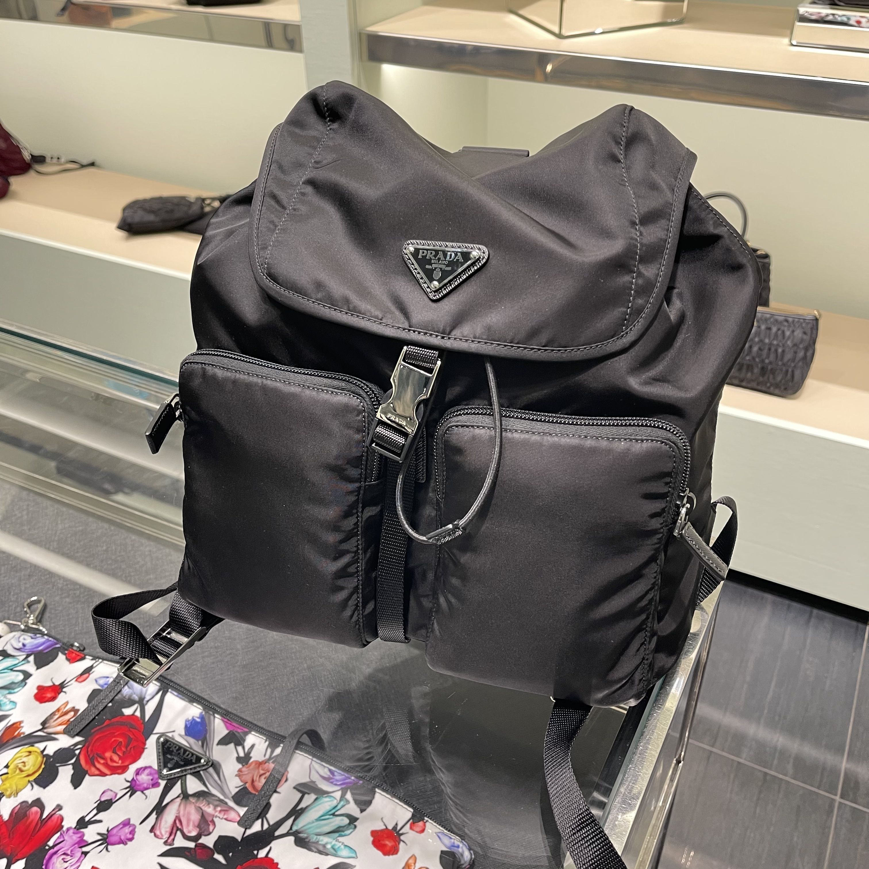VIPセール】PRADA プラダ レディース バックパック 1BZ005 (PRADA