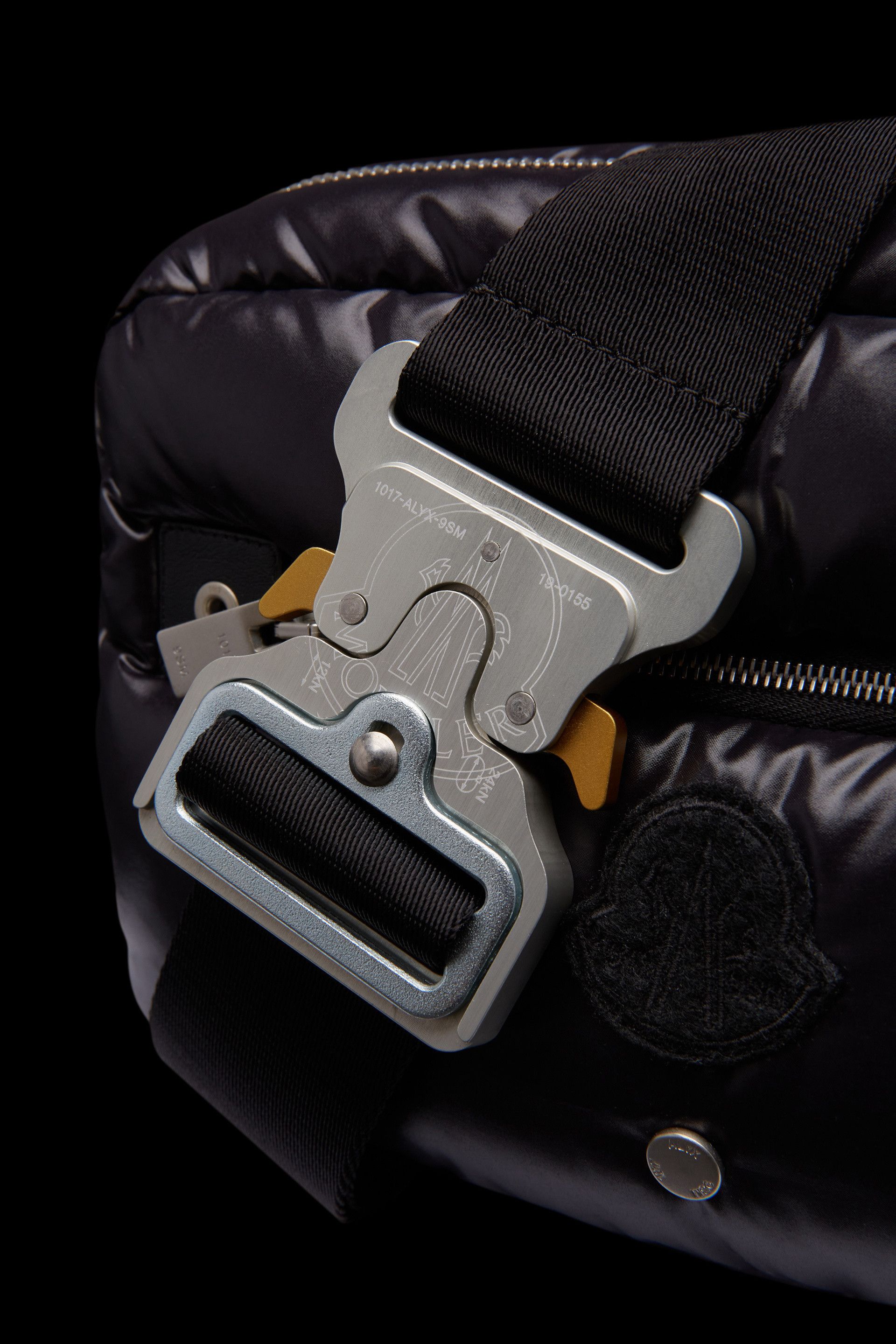 MONCLER GENIUS 6 1017 ALYX 9SM 2022/23秋冬新作ウエストポーチ