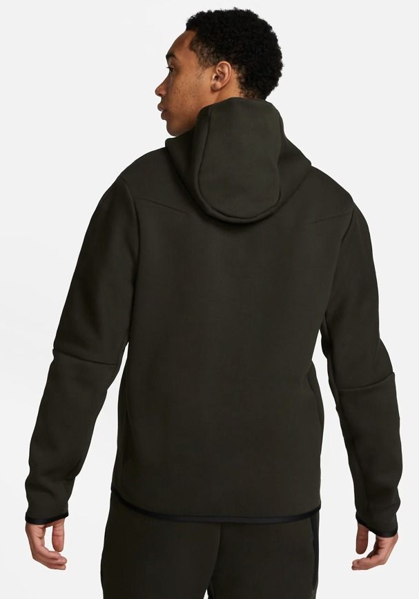 新バルセロナパーカー！☆FC Barcelona Tech Fleece Windrunner (Nike