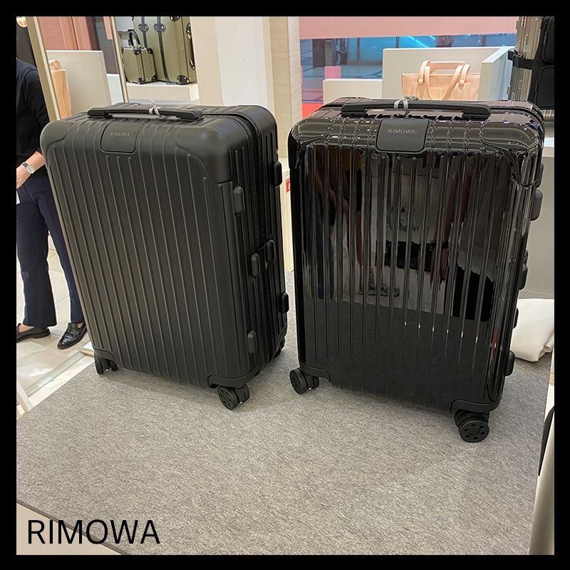 RIMOWA】リモワ ”ESSENTIAL” Cabin (36L) スーツケース キャリーケース