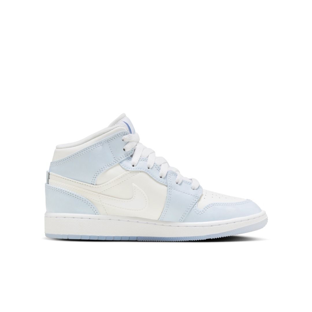 NIKE】大人もOK! エア ジョーダン 1 MID SE (GS) / 22.5-25CM (Nike
