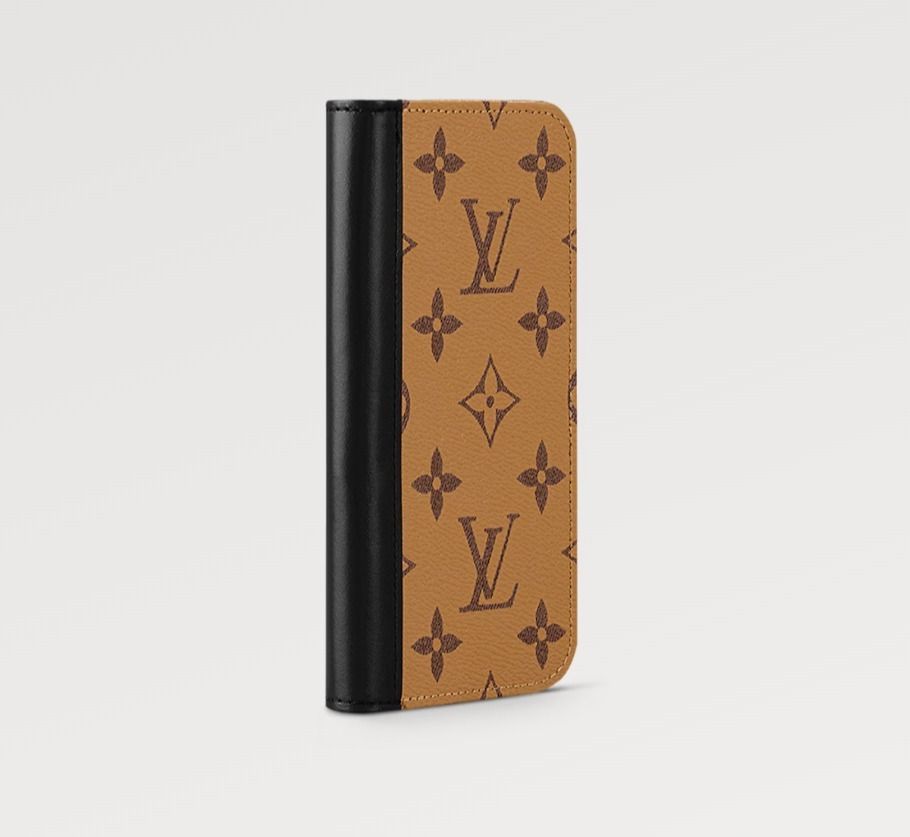 国内発送】Louis Vuitton IPHONE 15 PRO・フォリオ ケース (Louis