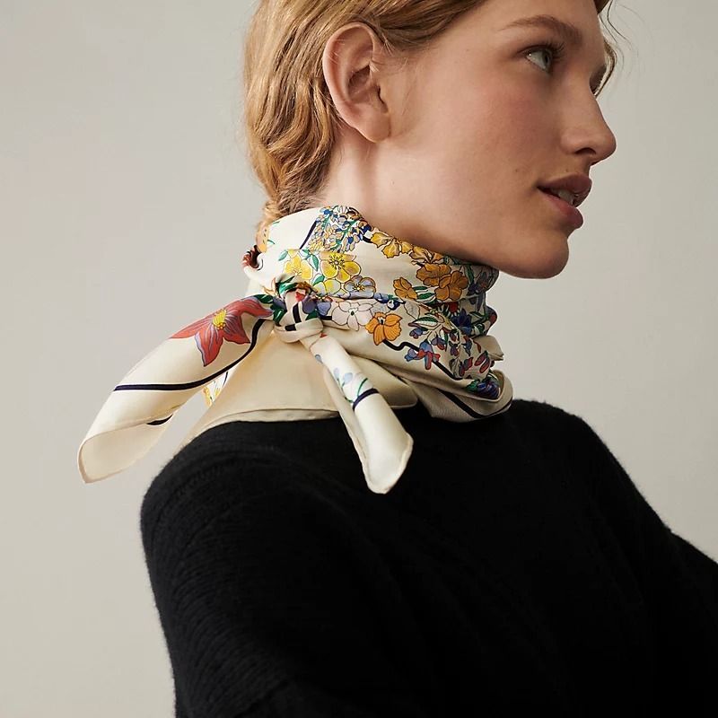 デザインが美しく配色も綺麗♪】☆エルメス☆スカーフ カレ90 (HERMES