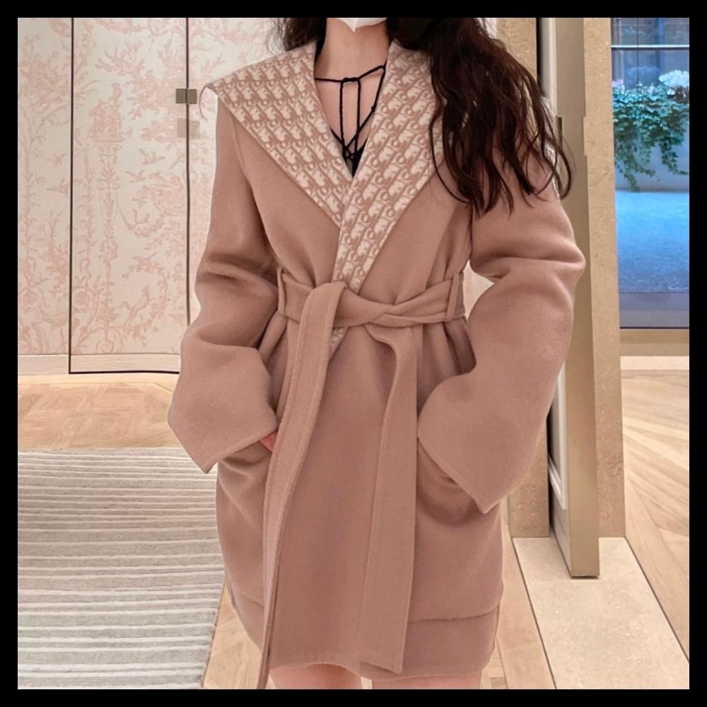 洗練されたスタイル♪】DIOR☆フーデッド クロップドコート (Dior