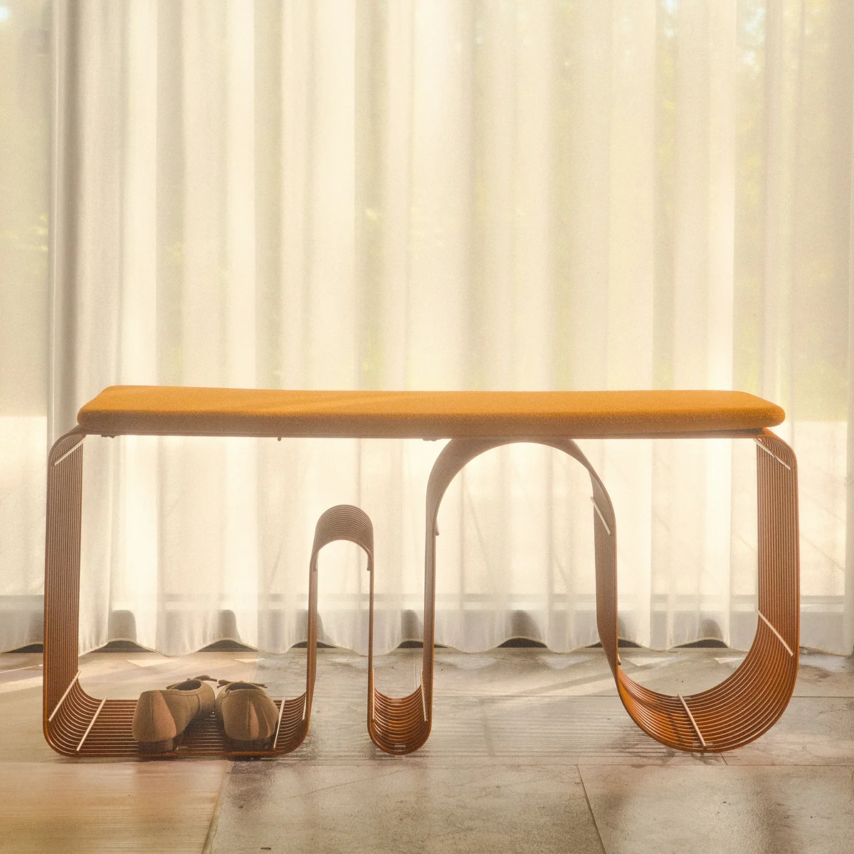 AYTM - Curva Bank | Connox