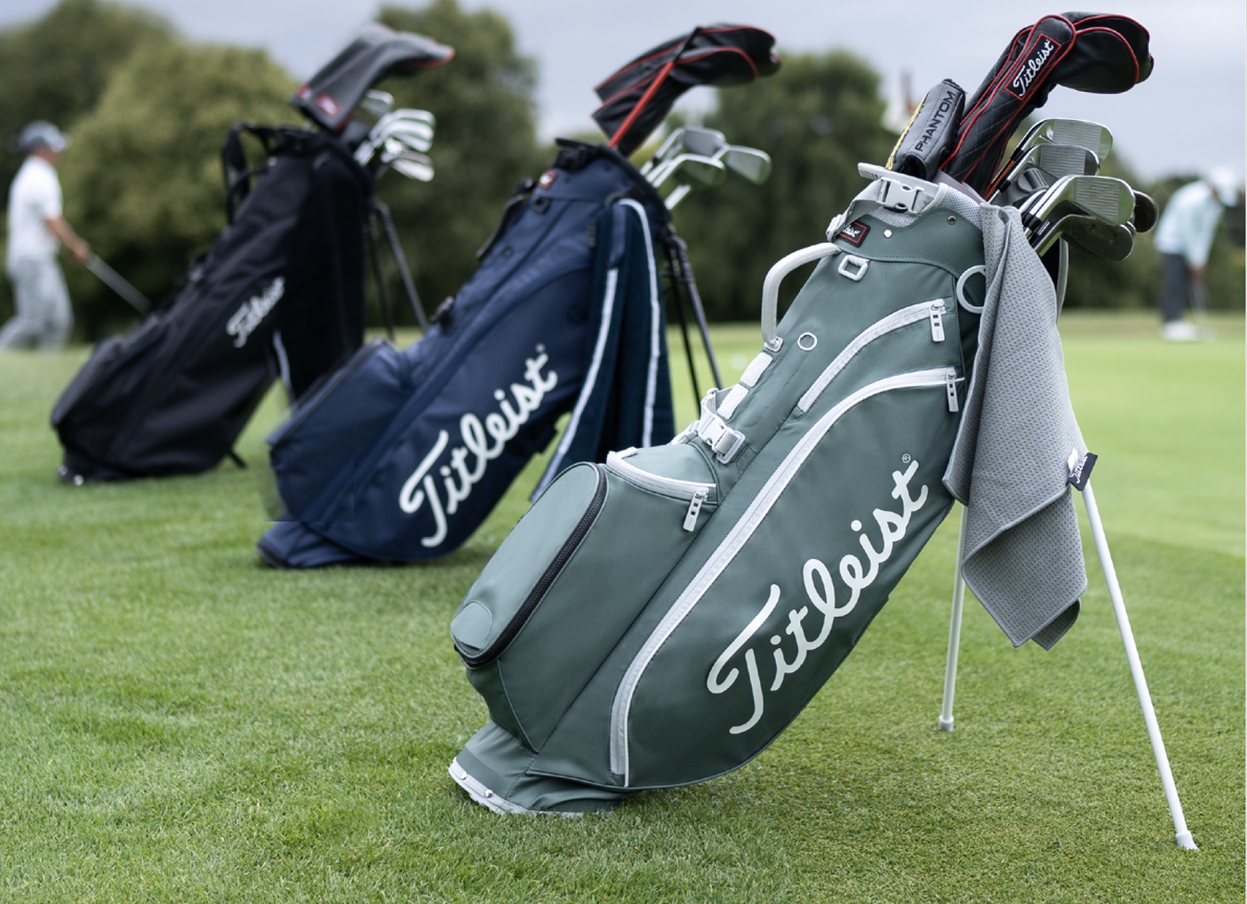 Golf Business News - Titleist launches new golf bag lineup
