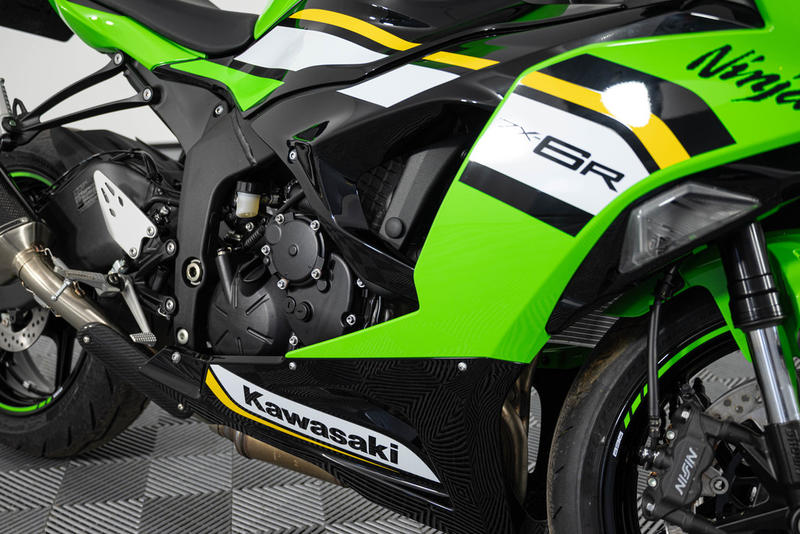 2025 Kawasaki NINJA ZX-6R KRT GREEN | Team Winnebagoland
