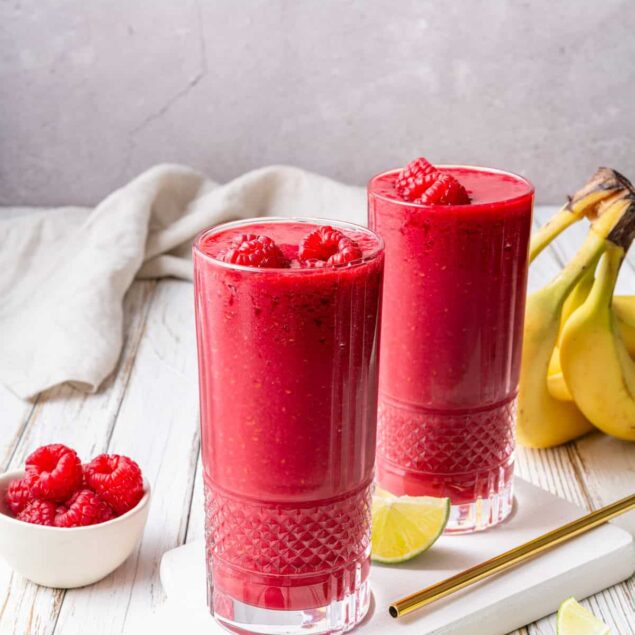 Raspberry Smoothie - Food Faith Fitness