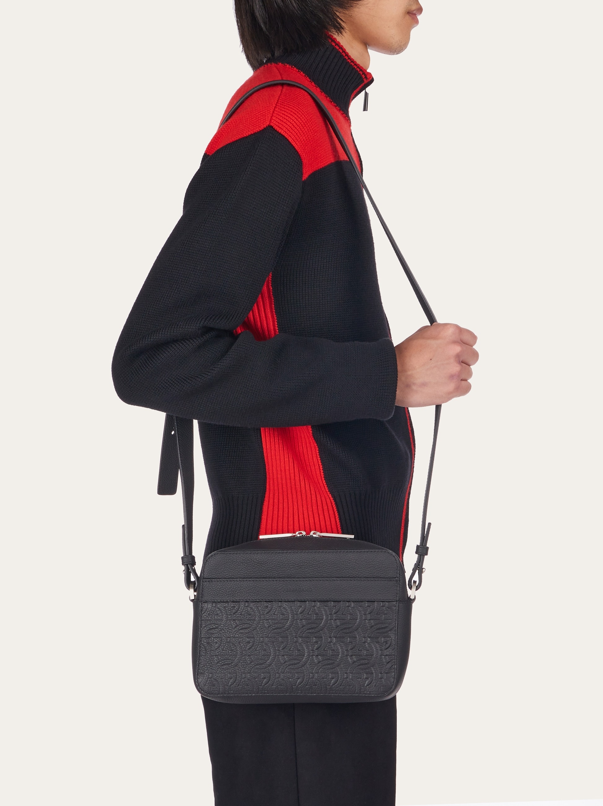 ガンチーニ ショルダーバッグ - メンズ | Ferragamo