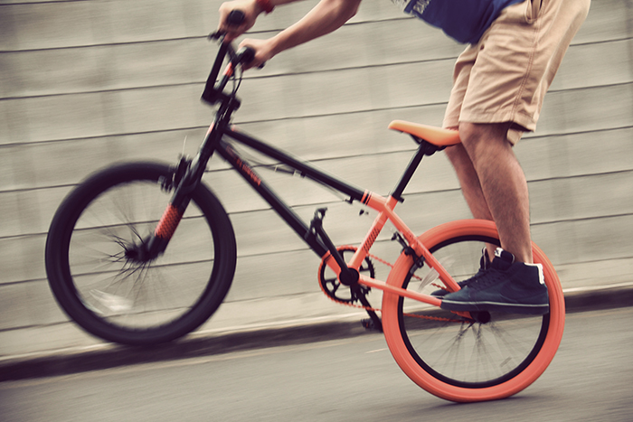 広げればスケートパークに！ BMX・スケートボードでのトリック練習に