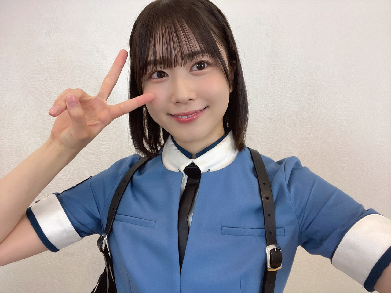 丹生明里さんの「~グッズ告知ブログ①~」 | 日向坂46いいね！