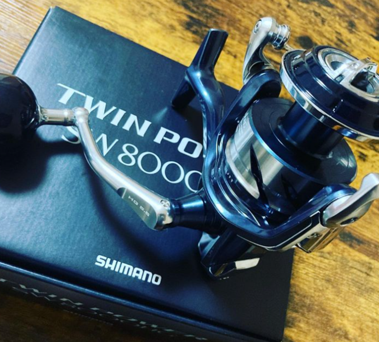 リール SHIMANO TWIN POWER SW8000HG 美品】SHIMANO ツインパワーSW