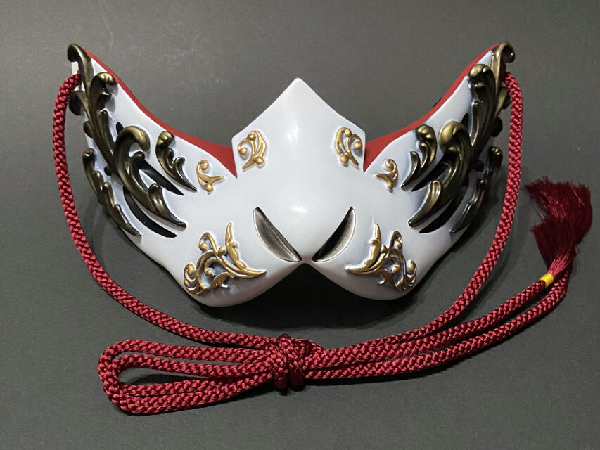 狐面 Half Gothic Ver,（White） | iichi 日々の暮らしを心地よくする
