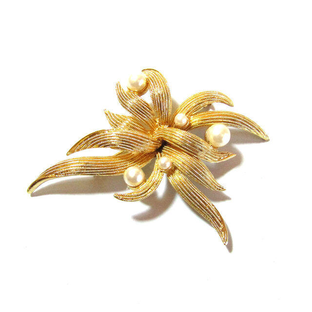 80s ORENA PARIS Gold Tone Leaf Design Brooch | iichi 日々の暮らし