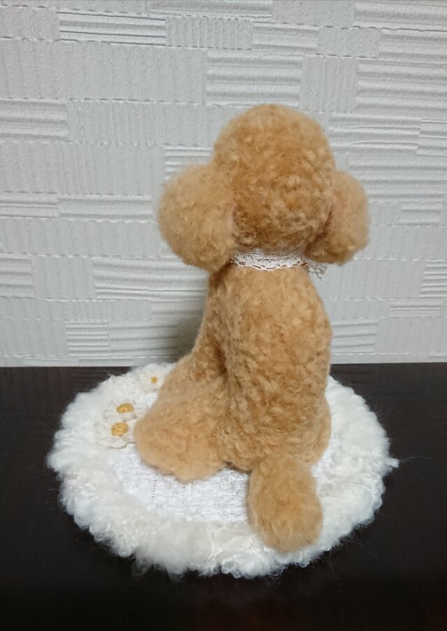 トイプードルアプリコット…羊毛フェルト | iichi 日々の暮らしを