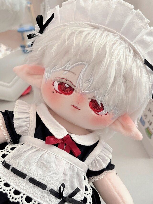 ヴィトレス 長い脚 無属性 ぬいぐるみ 30cm 着せ替えぬいぐるみ 白髪