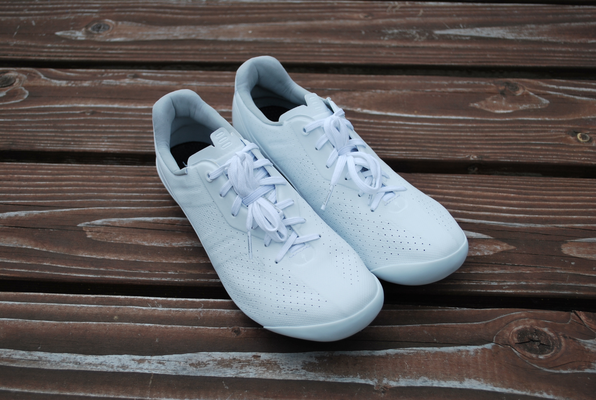 S-WORKS TORCH LACE 白 WHITE 42 27cm Specialized launches lace-up