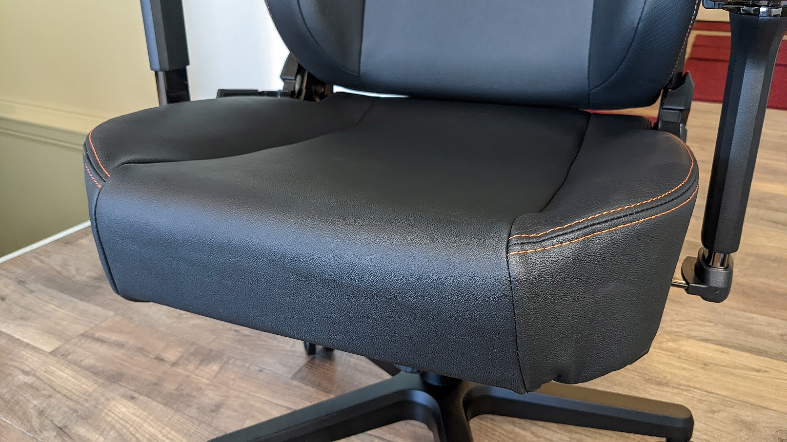 Anda Seat Kaiser 3 XL Gaming Chair review: Adjustable lumbar
