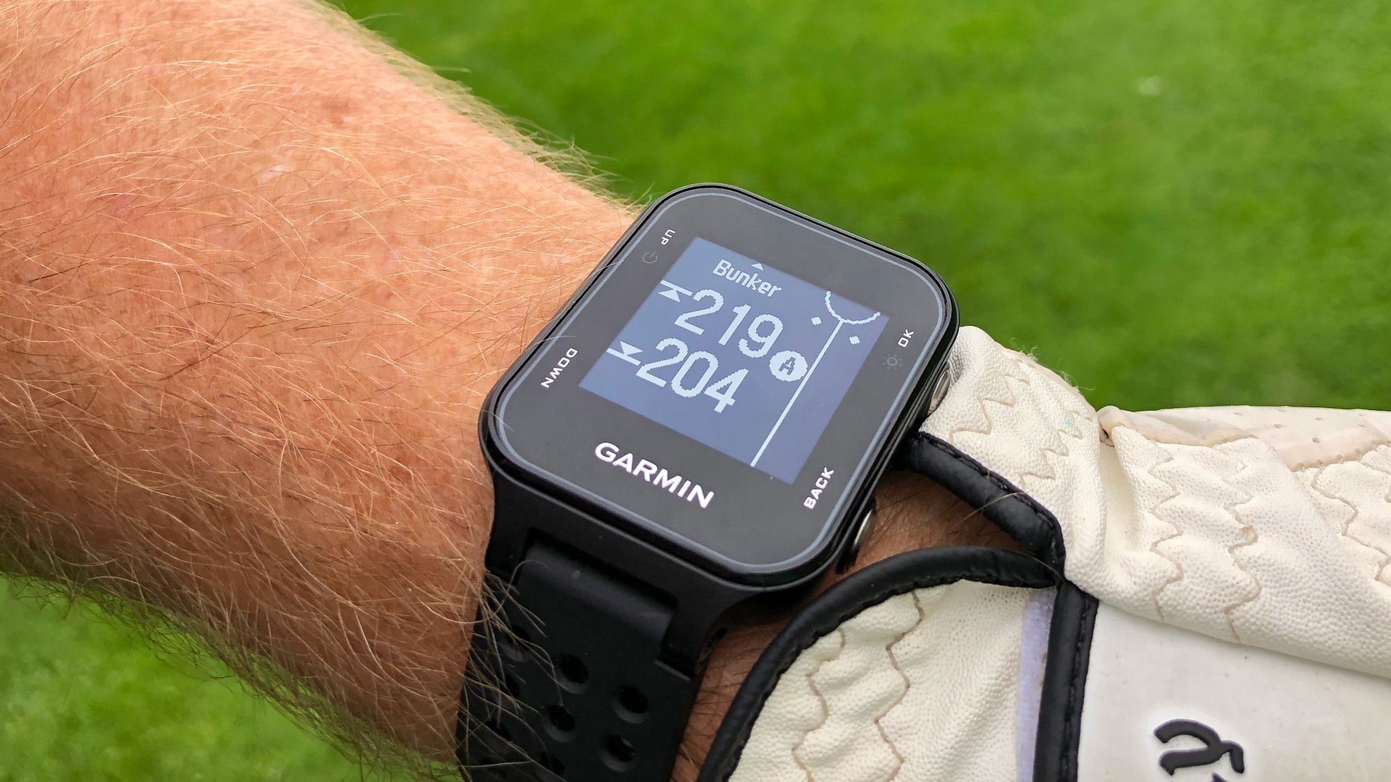 Garmin Approach S20 Review: The Best Golf Watch Under $200 | Tom's