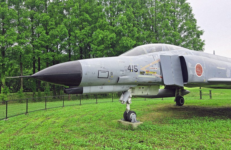 ユニークなふるさと納税返礼品は「戦闘機のおそうじ」 福岡・築上