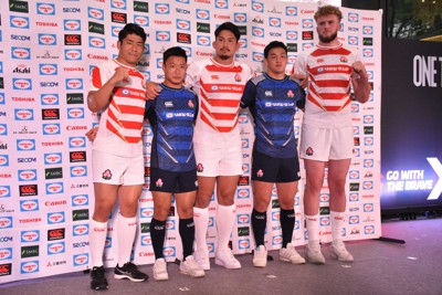 なぜ桜？赤白ボーダー？ ラグビー日本代表ジャージーの歴史 | 毎日新聞