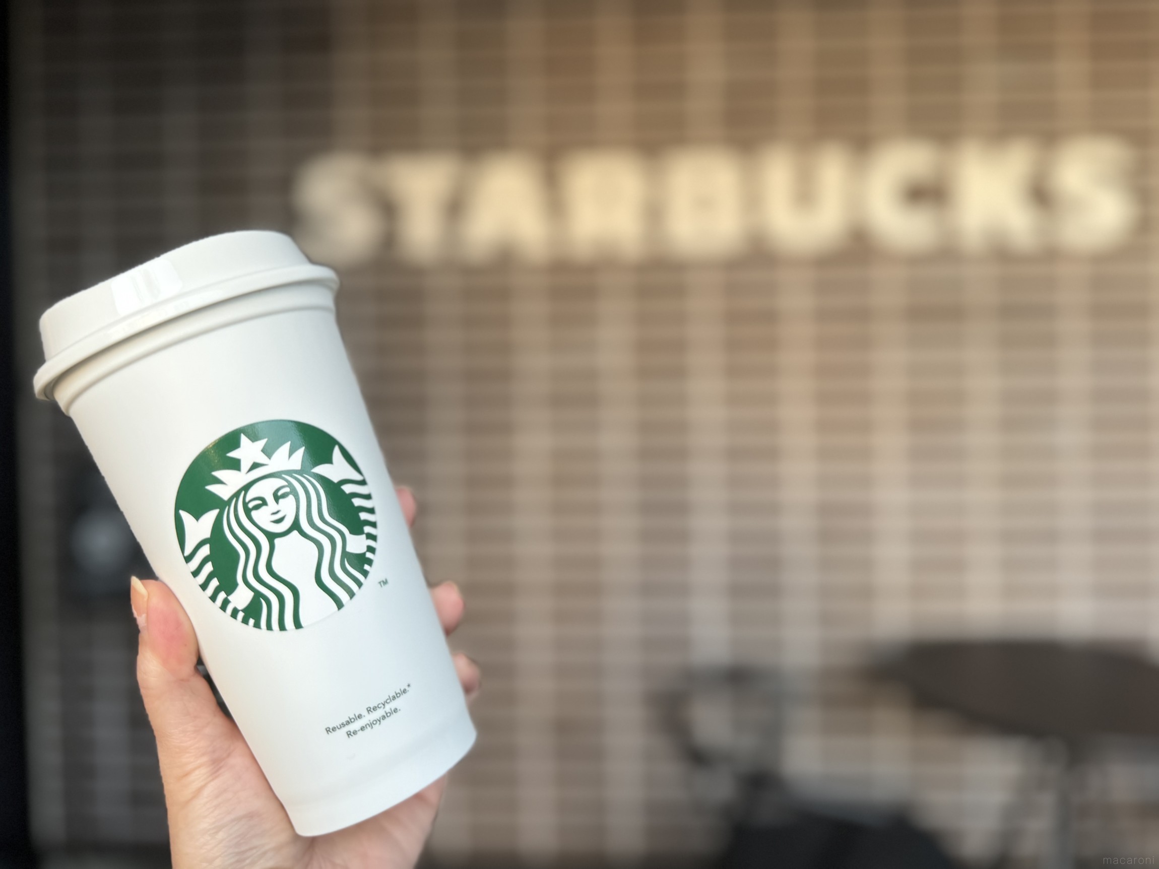 250円で買えるスタバ「リユーザブルカップ」が割引アリで超便利！よく