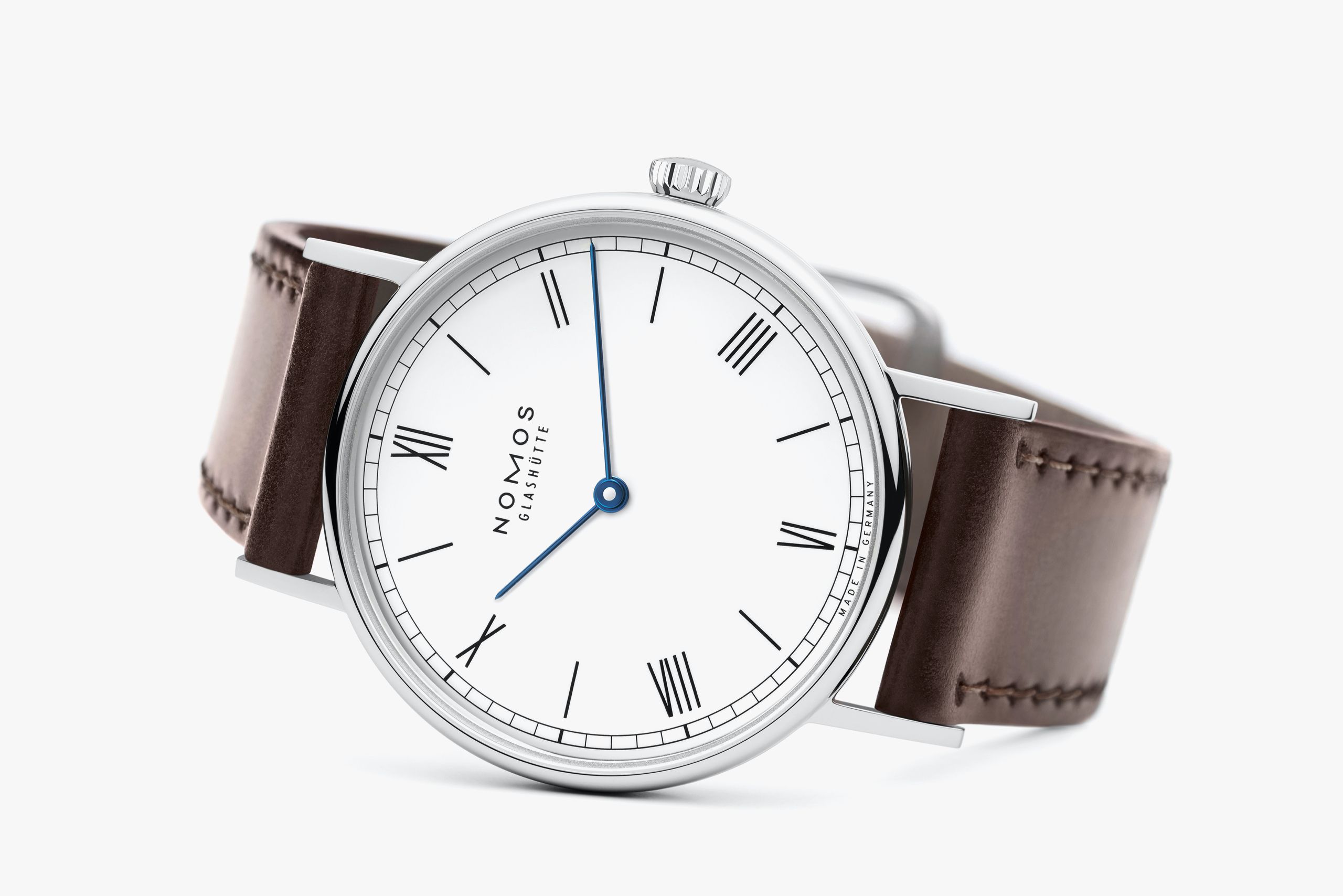 ラドウィッグ 33 デュオ エナメルホワイト – NOMOS Glashütte