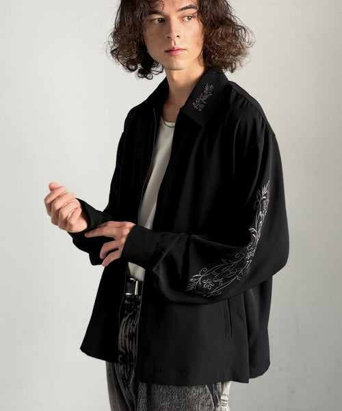 COOGI 刺繍入り ブラック ジップアップジャケット L COOGI 刺繍入り