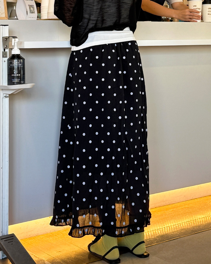 ドットフリルロングスカート | ファッション通販サイト NUGU