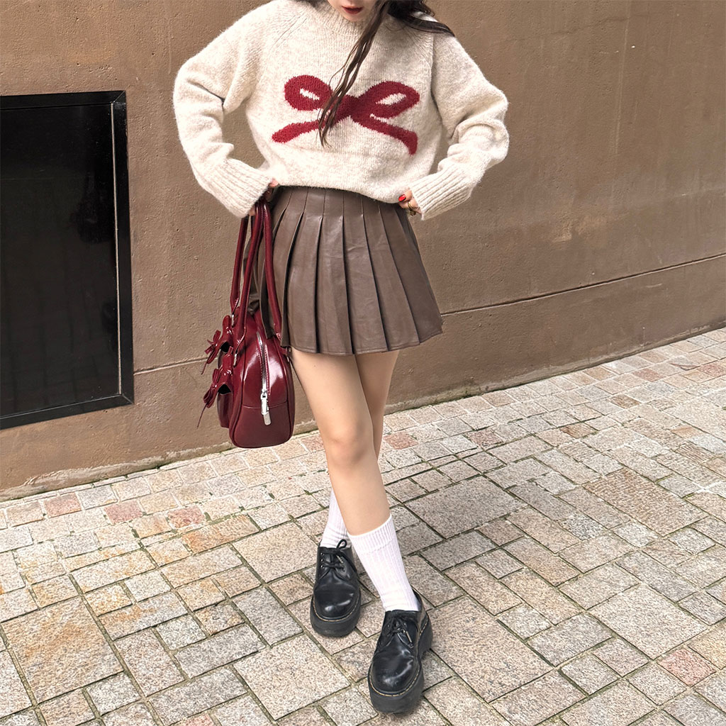 フェイクレザープリーツミニスカート | ファッション通販サイト NUGU