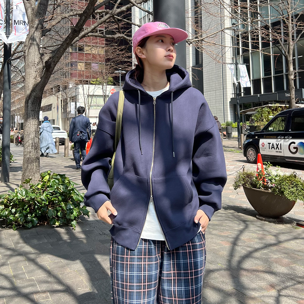 a 極々美良品 ON.YO.NE オンヨネ ボンディング フルジップパーカー