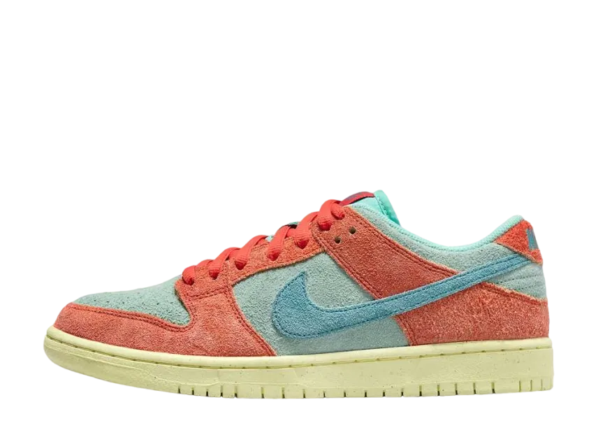 Nike SB Dunk Low Pro PRM 