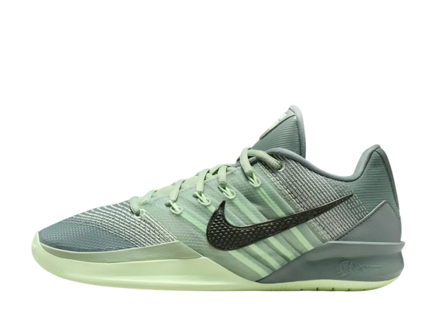 Nike Women's Sabrina 3 