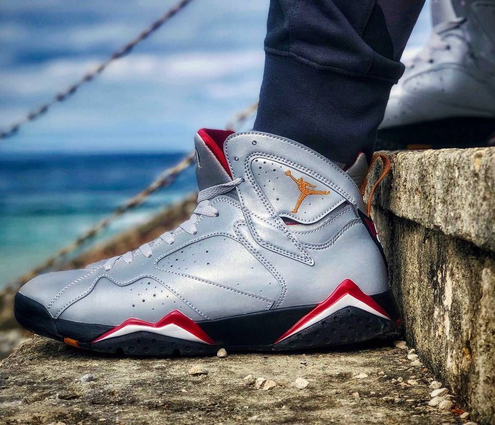 ナイキ エアジョーダン7 