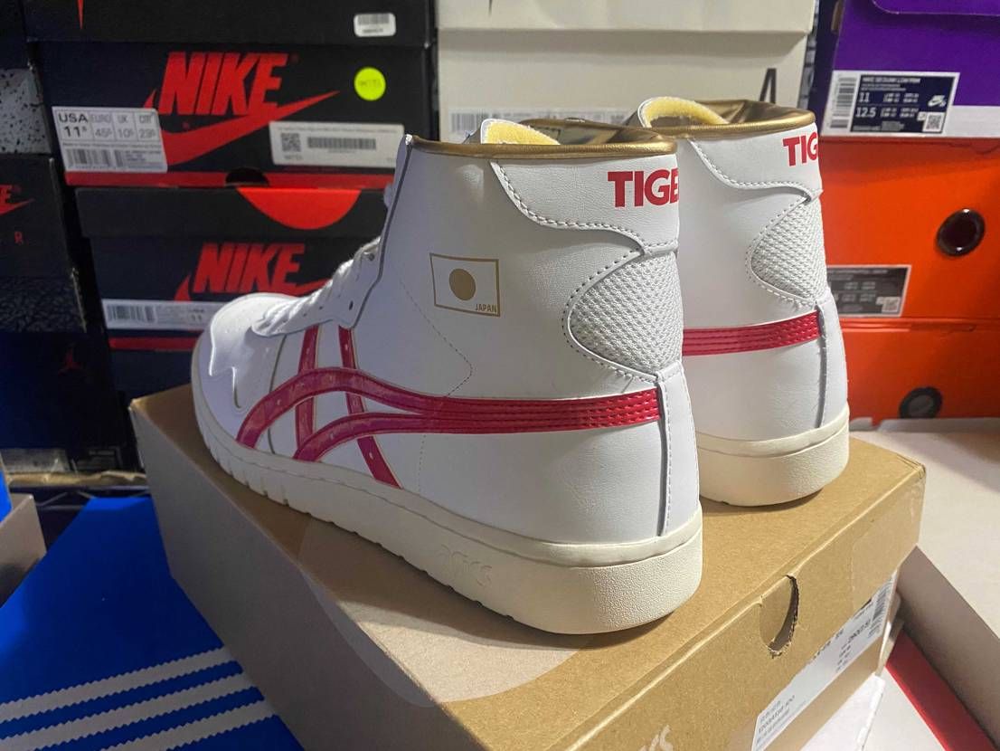 アシックス ジャパン L ホワイト/クラシックレッドのサイズ感/履き心地