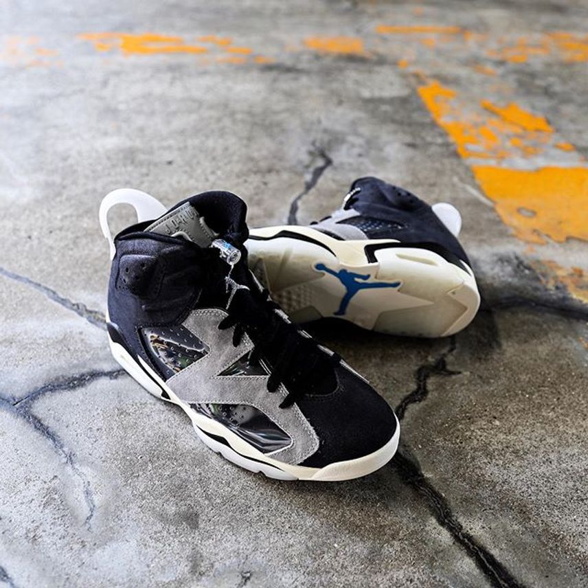 NIike Women's Air Jordan 6 