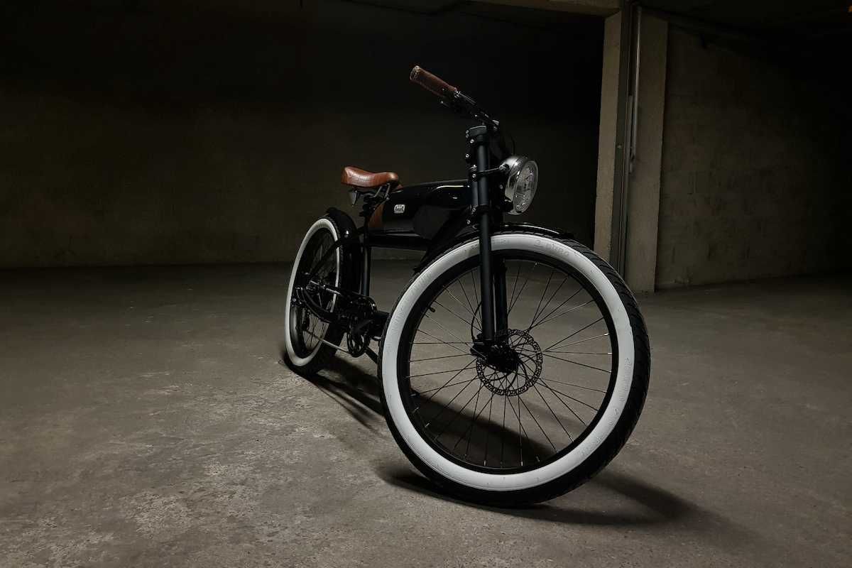 クラシックなのにハイテクなeバイク？「MICHAEL BLAST(マイケル