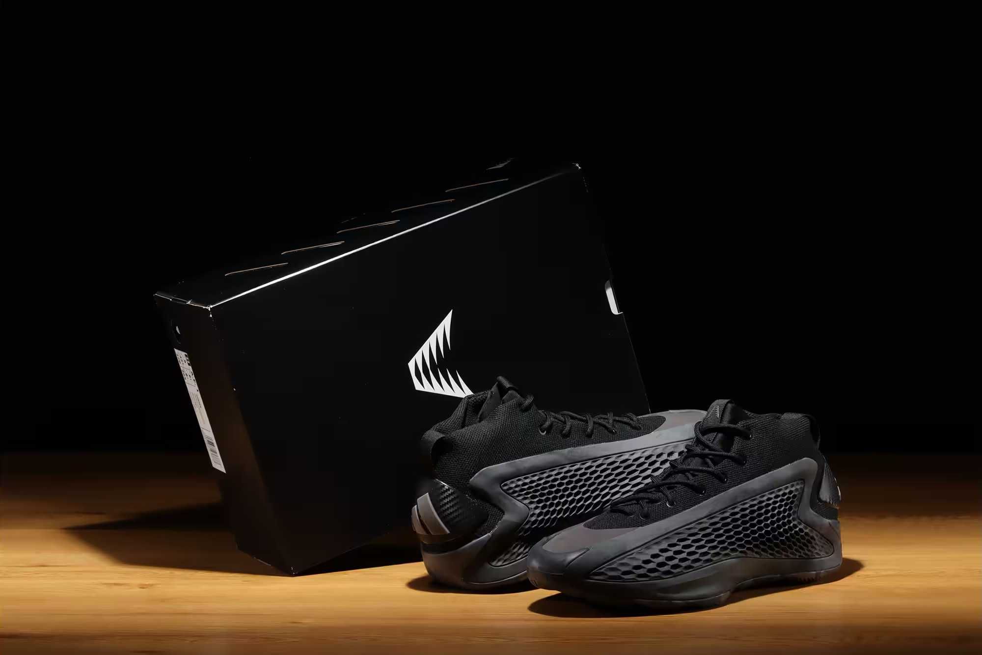 8/23発売｜adidas A.E.1 