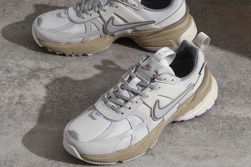 Nike Women's V2K Run GORE-TEX 