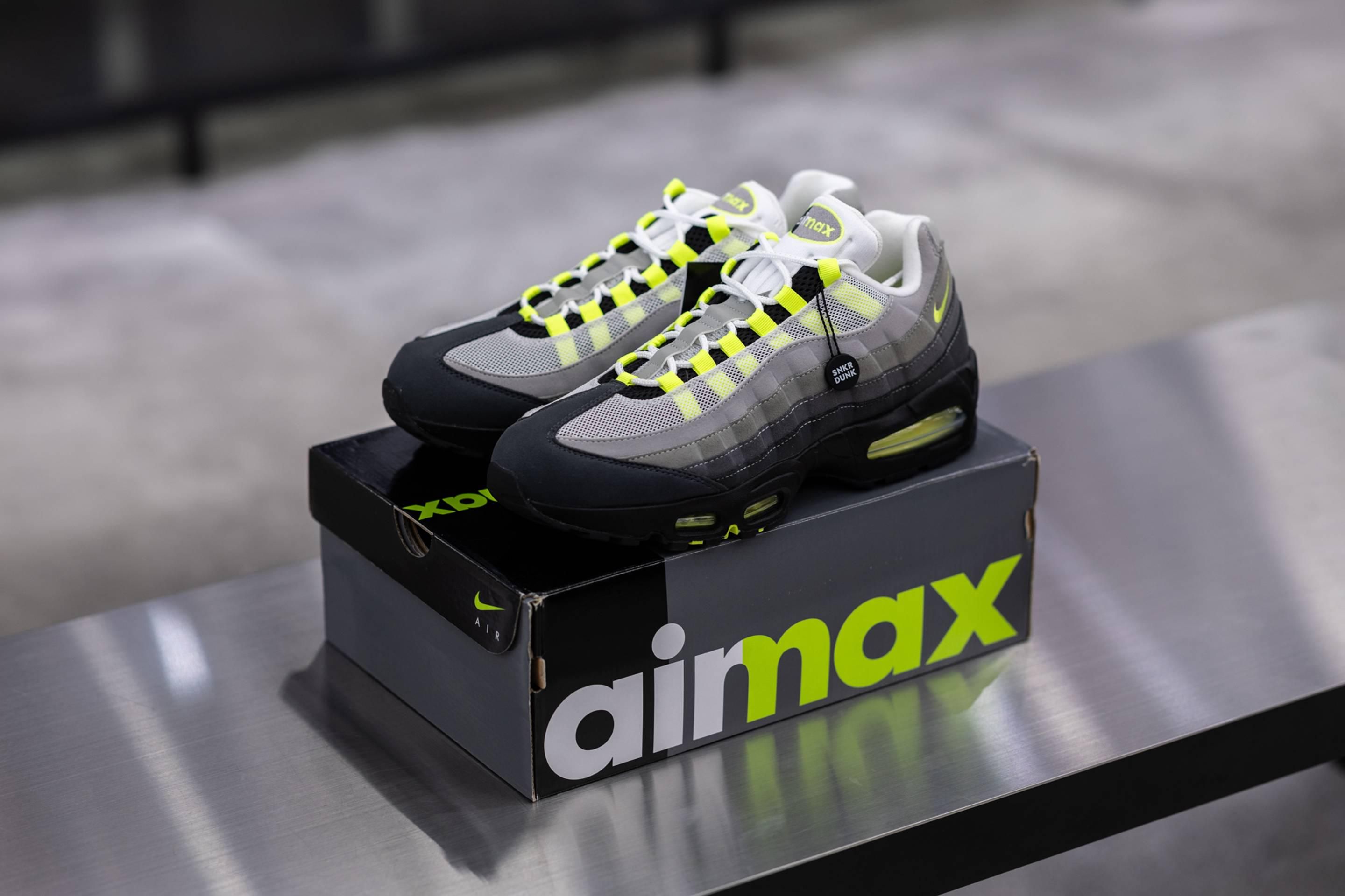 90年代に社会現象を巻き起こした